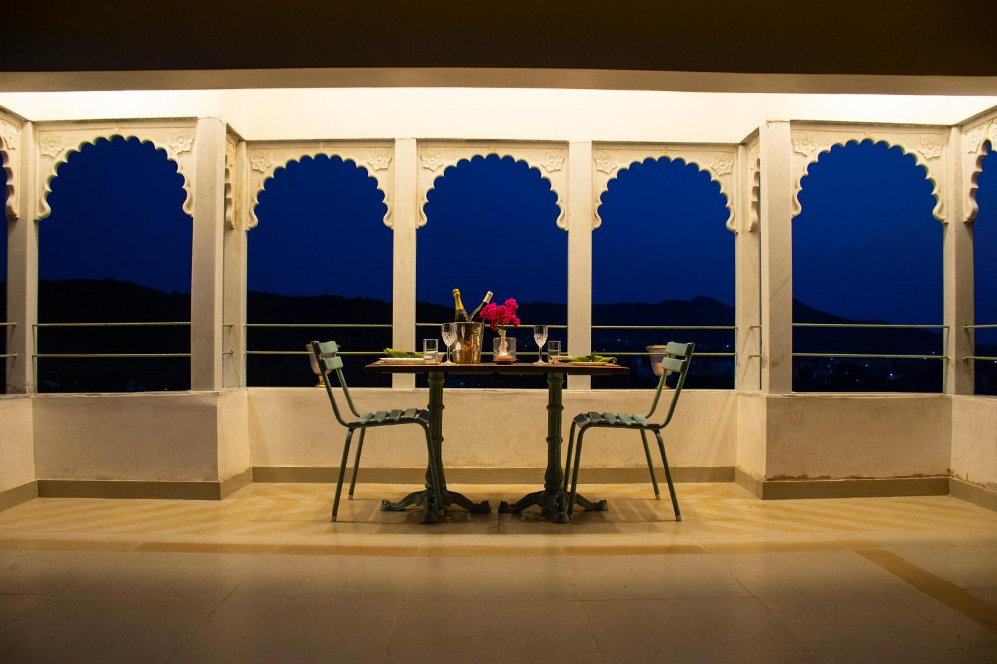 Titardi Garh- 18Th Century Castle Homestay Udaipur Exterior photo