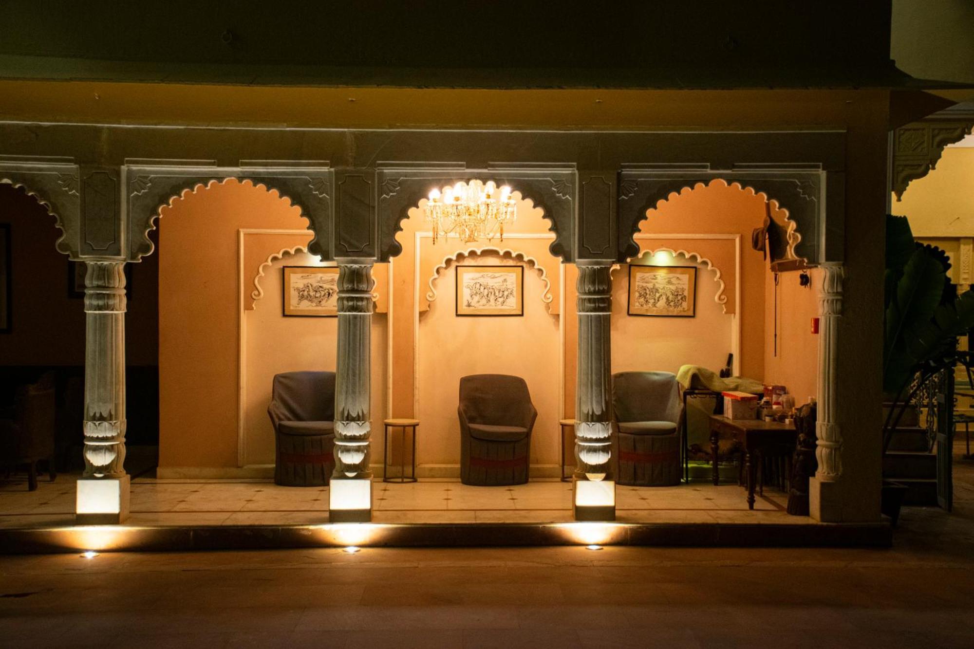 Titardi Garh- 18Th Century Castle Homestay Udaipur Exterior photo