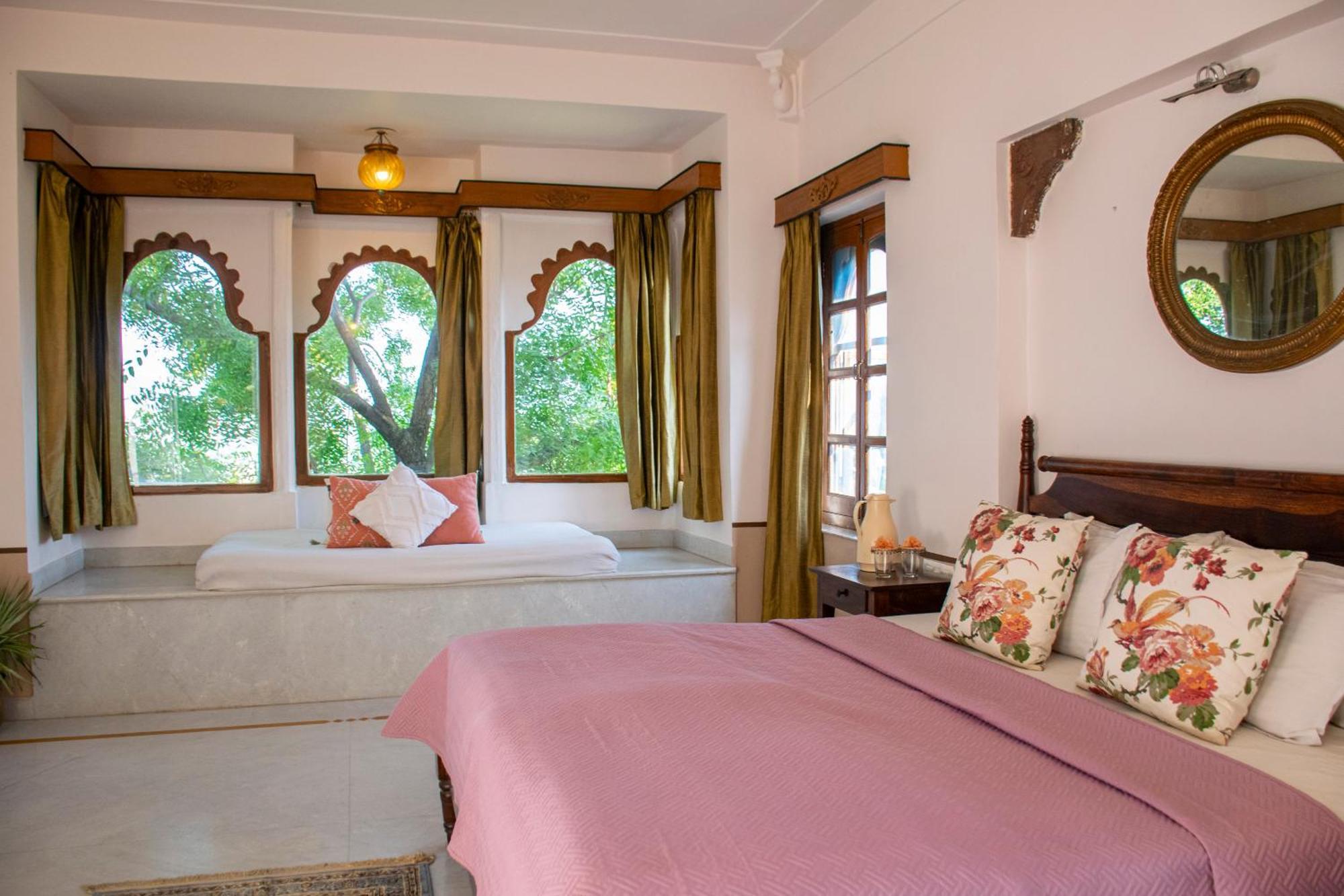 Titardi Garh- 18Th Century Castle Homestay Udaipur Exterior photo